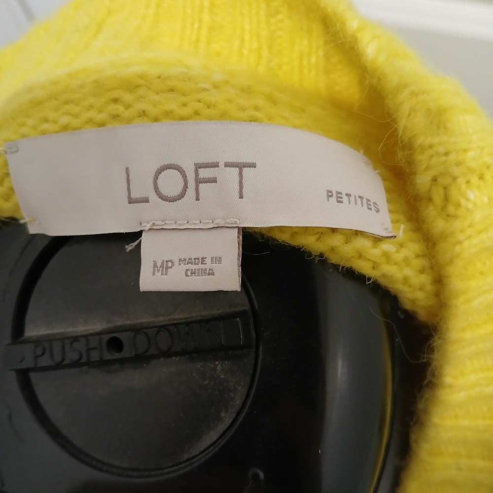 Loft Long Sleeve Yellow Sweater - Picture 7 of 8